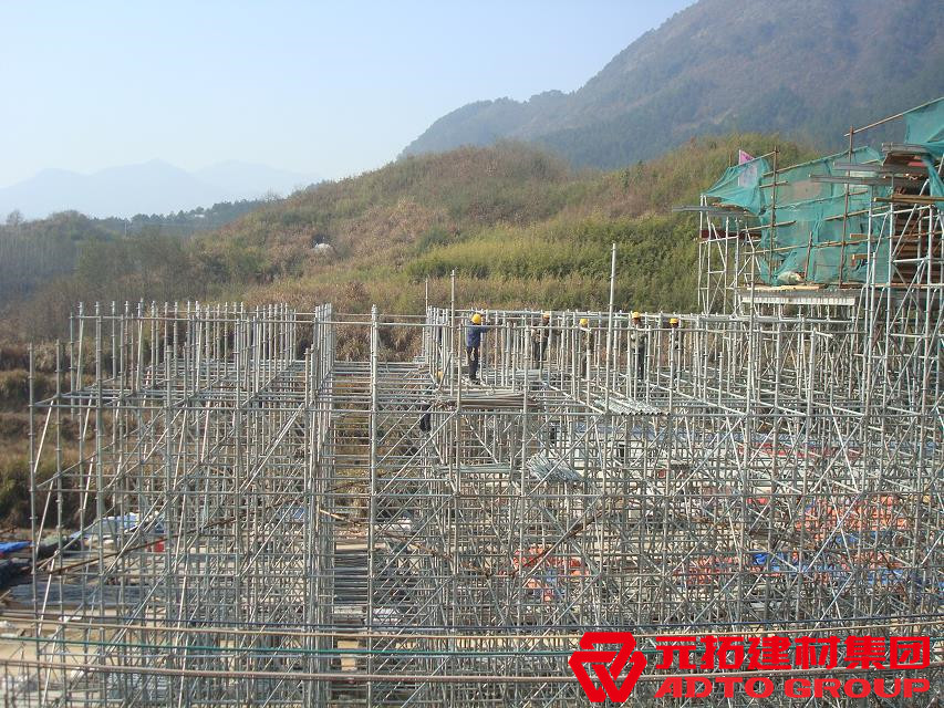 大連腳手架搭設(shè)哪家公司做的好？