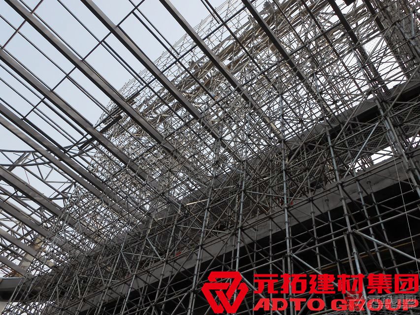 輪扣式腳手架與盤扣式腳手架有何差別？